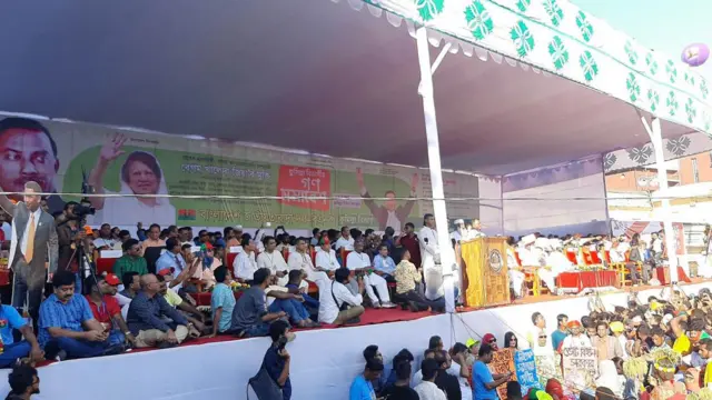 সমাবেশে বক্তব্য দেন বিএনপি নেতারা।