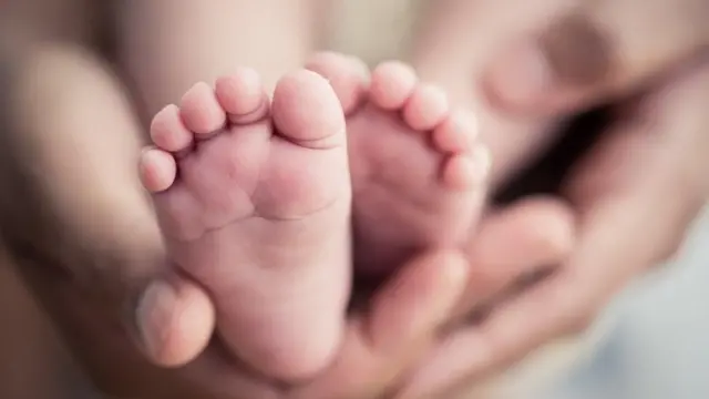 குழந்தை 