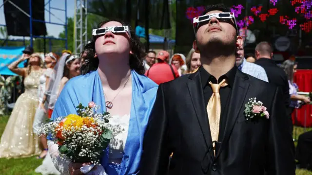 कई लोगों ने शादी की