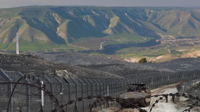 Naho intwaro ya Syria yahindutse, Israel nt'irota irekura Golan, igice kidasanzwe mu vyo umutekano.