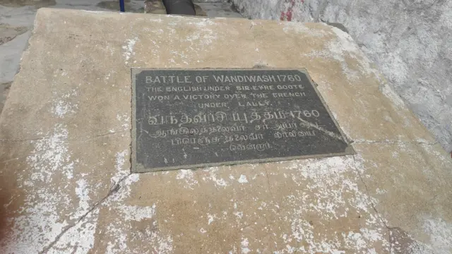 வந்தவாசிப் போர், வந்தவாசிக் கோட்டை, முக்கிய செய்திகள், தலைப்புச் செய்திகள், வரலாற்றுச் செய்திகள் 