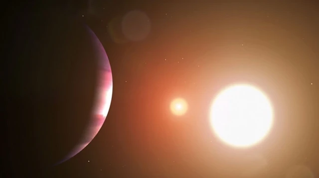 ในบางครั้งดาวเคราะห์อาจโคจรวนรอบดาวฤกษ์หลายดวง เหมือนดาวทาทูอีนในภาพยนตร์เรื่อง Star Wars