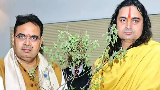 मुख्यमंत्री भजनलाल शर्मा के साथ आचार्य बालमुकुंद