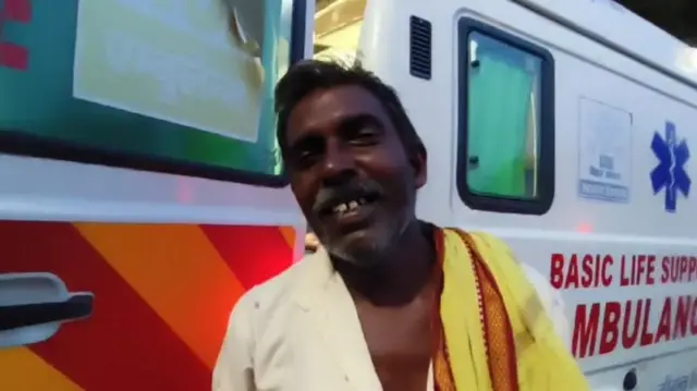 મંદિરમાં નાસભાગને કારણે કેટલાક લોકોનાં મોત 