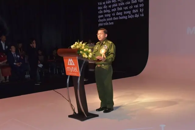 Mytel မိတ်ဆက်ပွဲက စစ်ခေါင်းဆောင် 