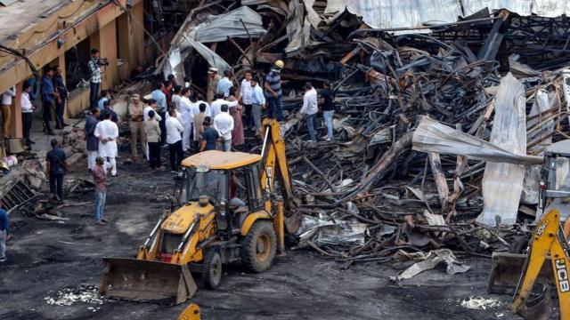 குஜராத் தீ விபத்து