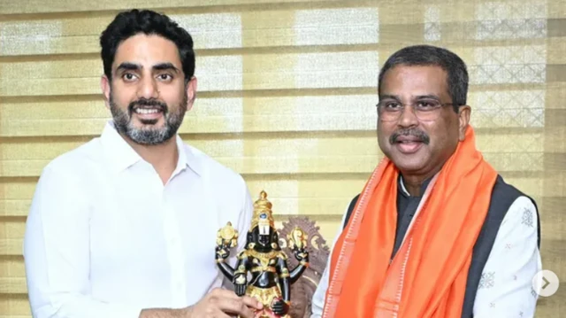 నాారా లోకేష్, హిందీ, ఇంగ్లీష్, జాతీయ భాష, ఉత్తరాది, దక్షిణాది రాష్ట్రాలు 