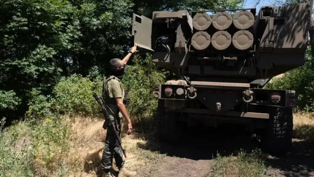 Zaidi ya nchi 100 zimepiga marufuku utumiaji wa mabomu ya mtawanyiko kwasababu ya tishio linalowakabili raia.