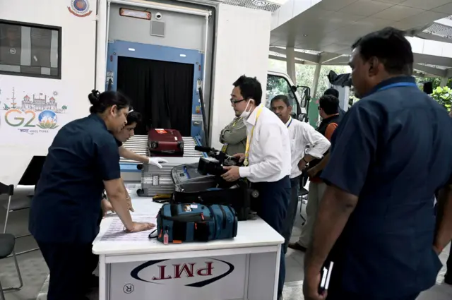 सुरक्षा कर्मी