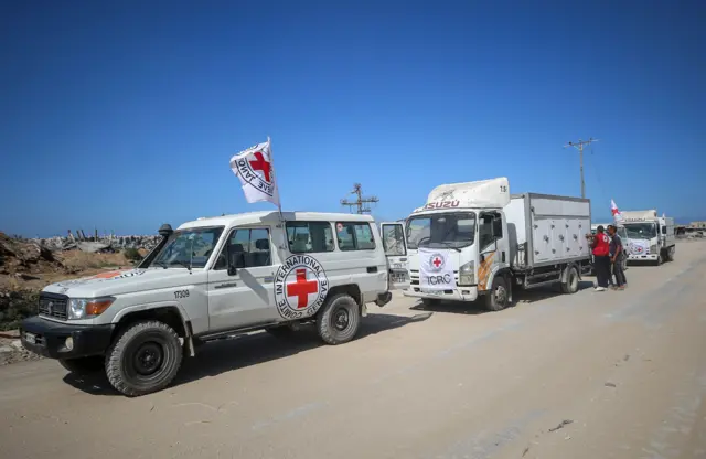 جثث مشوهة و آثار تعذيب ، كيف يتعرف فلسطينيون على ذويهم في قطاع غزة؟