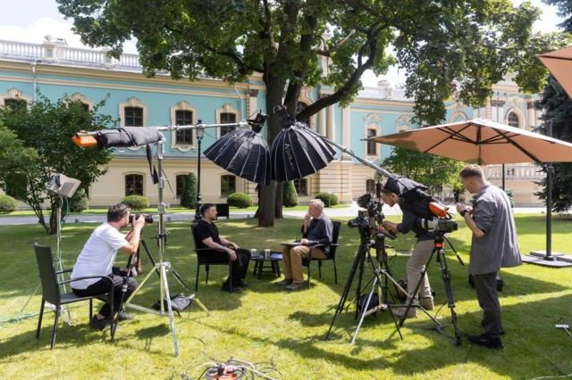 Президент Зеленський під час інтерв'ю Sky News