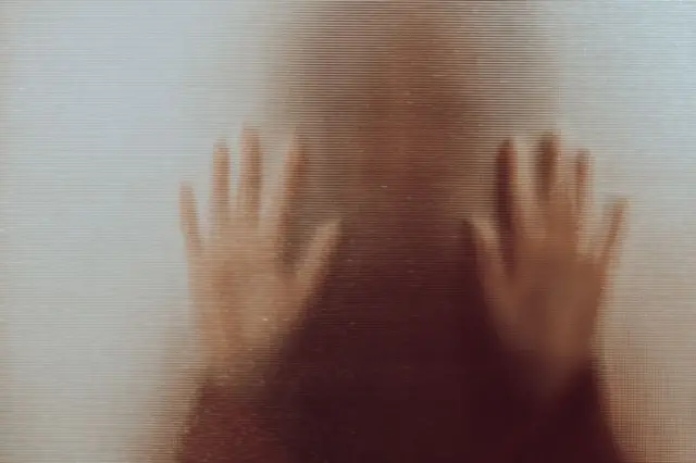 નોકરીના બહાને દેહવ્યાપારમાં ધકેલાઈ એક સગીરા