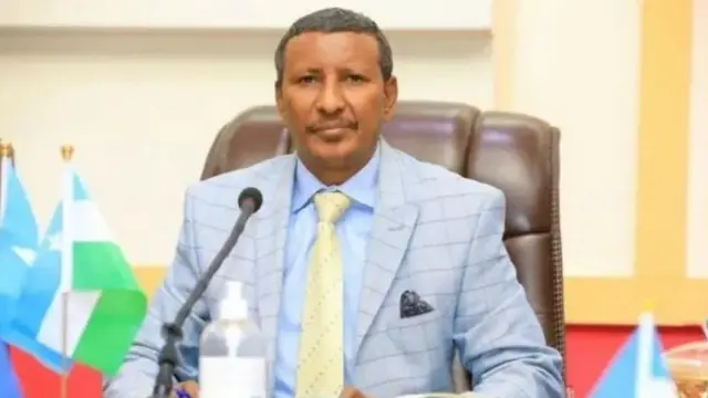 "Madaxweynaha waxaanu ogeyn in Puntland ay mar hore go’aan ka gaarto inta lakala maqan yahay wax allaale wixii sharci ku saabsan ee la gaaro inaanay agteeda ka soconeyn"