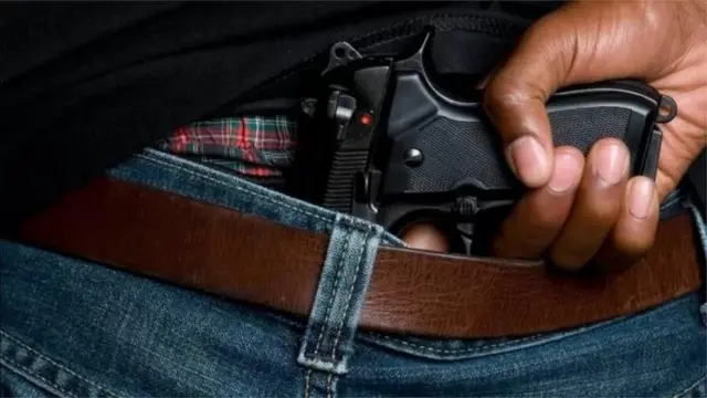 કમલાકર જામસાંડેકર, કોમલ જામસાંડેકર, અરુણ ગવળી, મુંબઈ, મુંબઈ અંડરવર્લ્ડ, દાઉદ ઇબ્રાહીમ, મુંબઈનો હત્યાકાંડ, બીબીસી ગુજરાતી, મહારાષ્ટ્રનો ઇતિહાસ, મુંબઈનો ઇતિહાસ, અરુણ ગવળીનો ઇતિહાસ