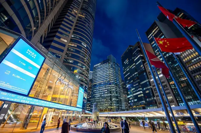 ����л����׹㳡��¥