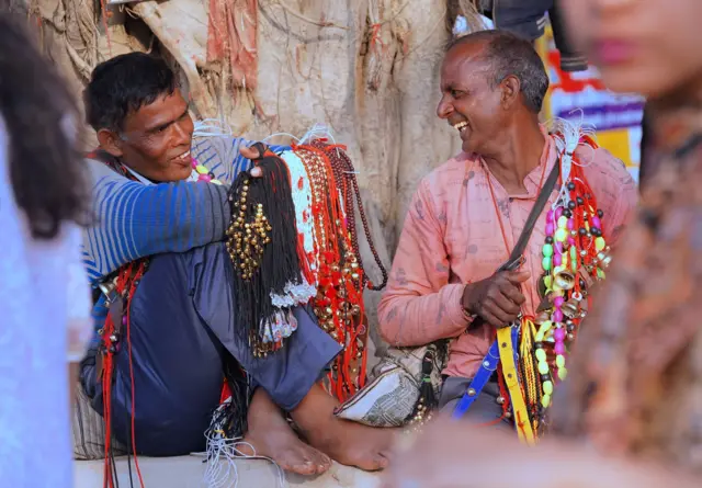 చిన్న వ్యాపారులు