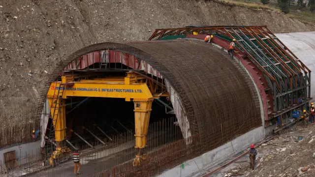 ఎన్నికల విరాళాలు