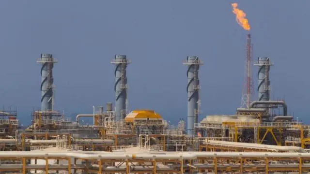 উপসাগরীয় এলাকার অনেক জ্বালানি স্থাপনায় হামলার ঘটনা ঘটেছে