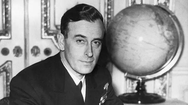 ब्रिटेन के एडमिरल लॉर्ड लुई माउंटबेटन