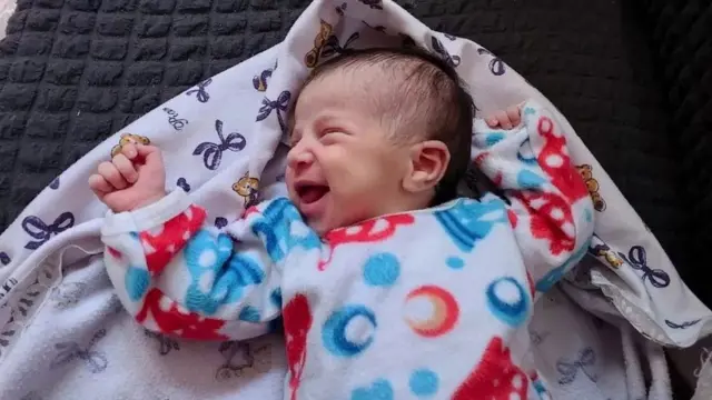 طالیہ کی پیدائش 13 اکتوبر کو ہوئی