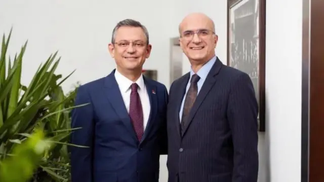 Özgür Özel ve Tekin Bingöl 