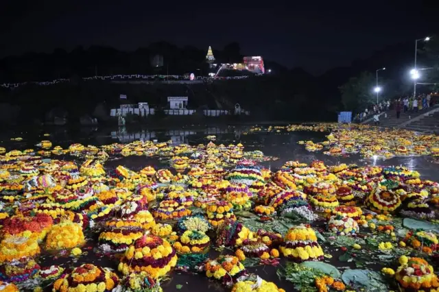 బతుకమ్మ