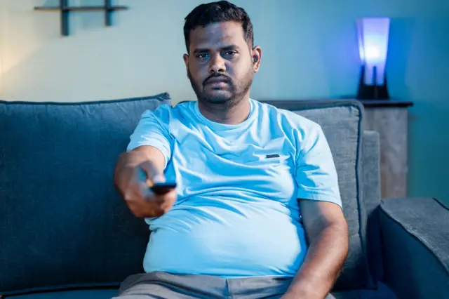 भारतात येत्या 25 वर्षांत एक तृतियांश लोक लठ्ठ असणार, Lancet Obesity लॅन्सेट अहवाल लठ्ठपणा
Health आरोग्य