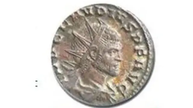 Ceaser Claudius bụ onye e chere sị ka ndị agha Rome hapụ ilu nwaanyị.