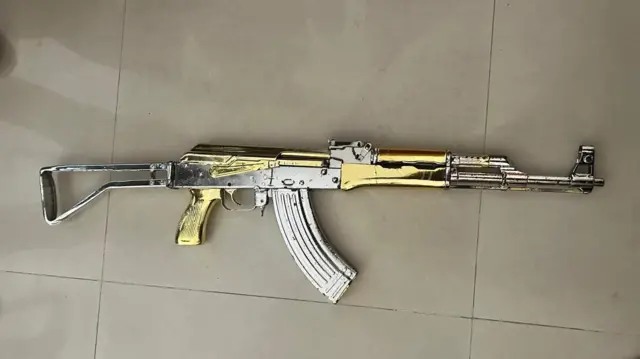 වැල්ලවත්ත, හැව්ලොක් සිටි නිවාස සංකීර්ණයෙන් ටී 56 ගිනි අවියක් සොයා ගැණුනේ පසුගිය 20 වැනිදායි.