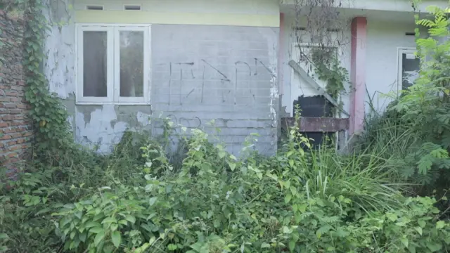 Salah satu rumah subsidi yang tidak dihuni oleh pemiliknya. 