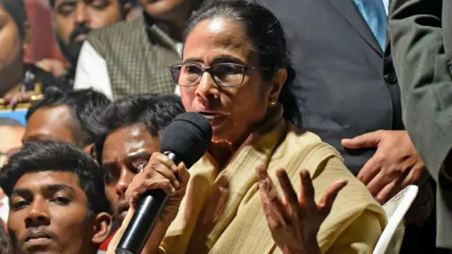 পশ্চিমবঙ্গের মুখ্যমন্ত্রী মমতা ব্যানার্জি