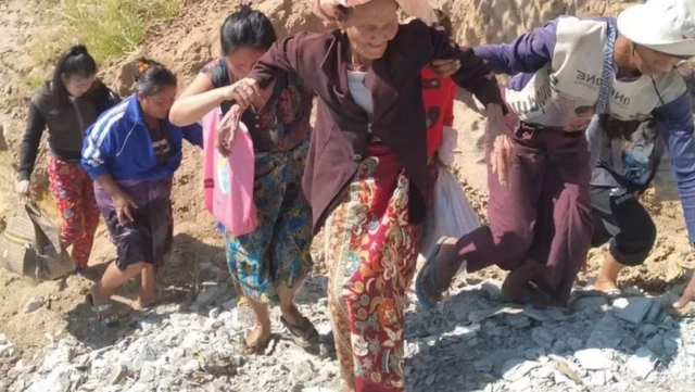 ပြီးခဲ့တဲ့ တိုက်ပွဲတွေမှာ စစ်ရှောင်ခဲ့ရတဲ့ ဥကရစ်ထဒေသ စစ်ရှောင်တွေ