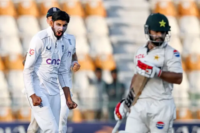 Rehan Ahmed, Shoaib Bashir, Test Cricket, Cricket, England, Pakistan