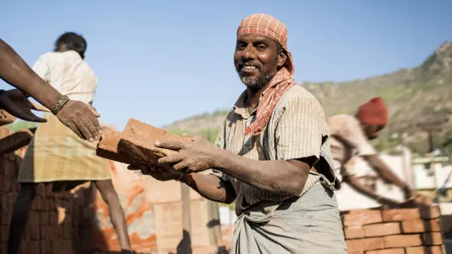 பிரதமரின் விஸ்வகர்மா திட்டம்