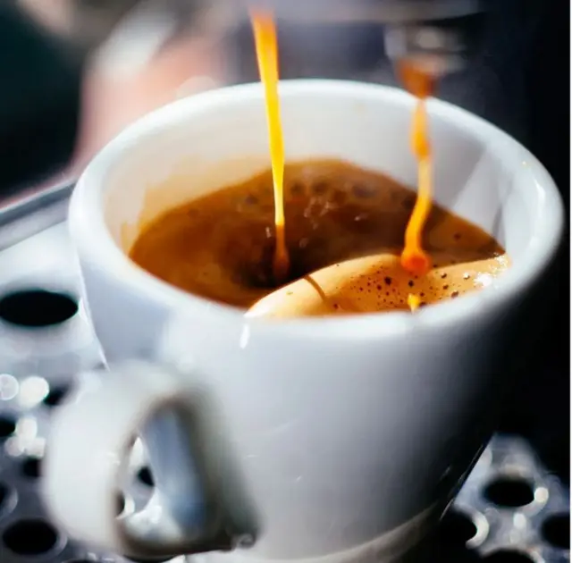 Кофени ченеми менен ичкен жакшы