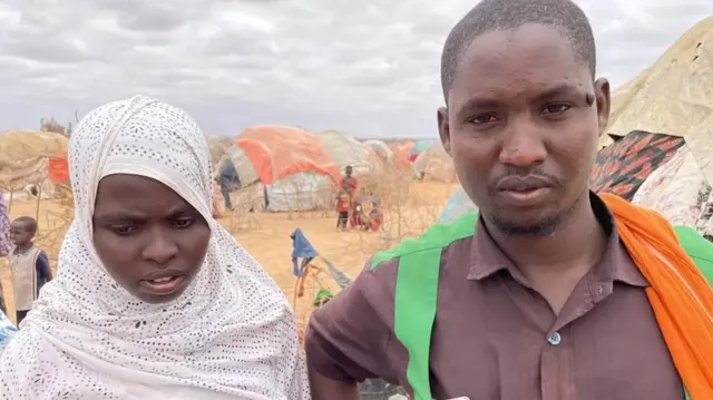 Hawa et Kerad Adan, les parents d'Abdiwali.