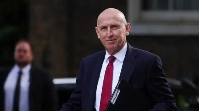 «ائتلاف مشتاقان» در پاریس؛ 