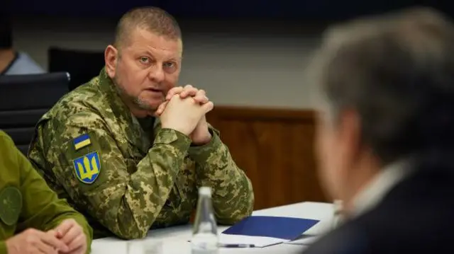 Залужний в кабінеті