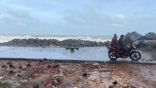  కాకినాడ, తూర్పు గోదావరి, పశ్చిమ గోదావరి, ఆంధ్రప్రదేశ్