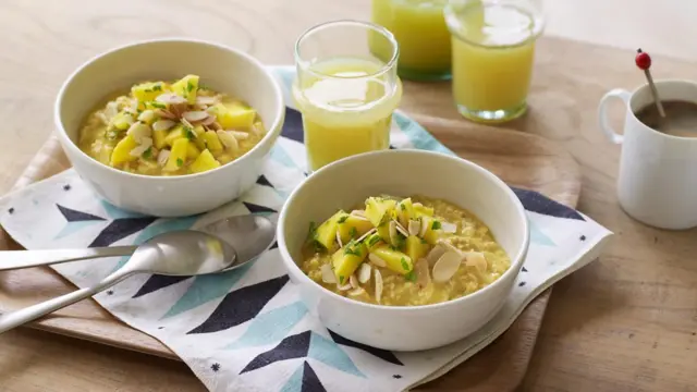 Bircher au lassi de mangue et de citron vert.