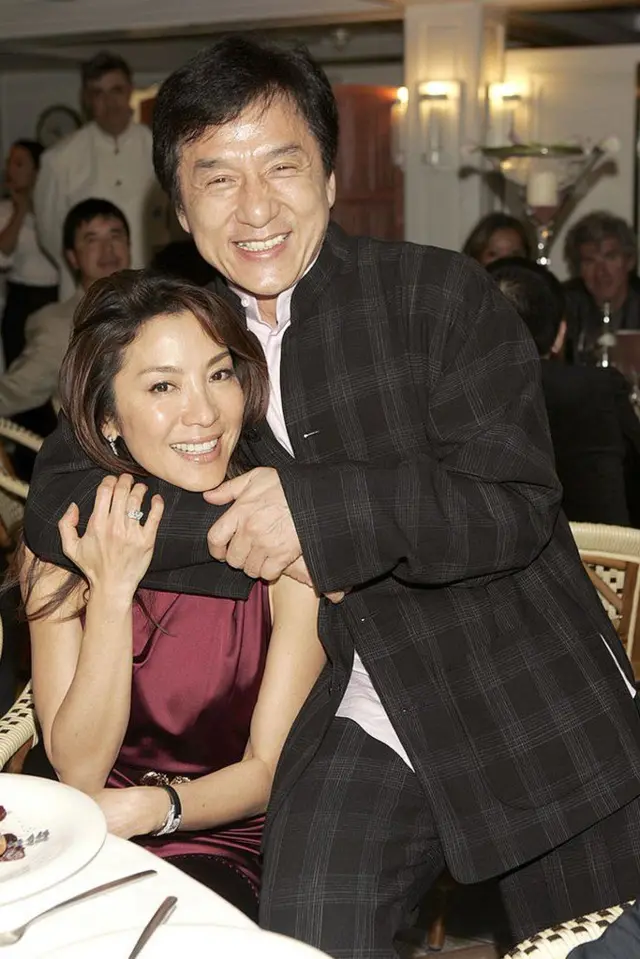 జాకీ చాన్‌తో మిషెల్ యో