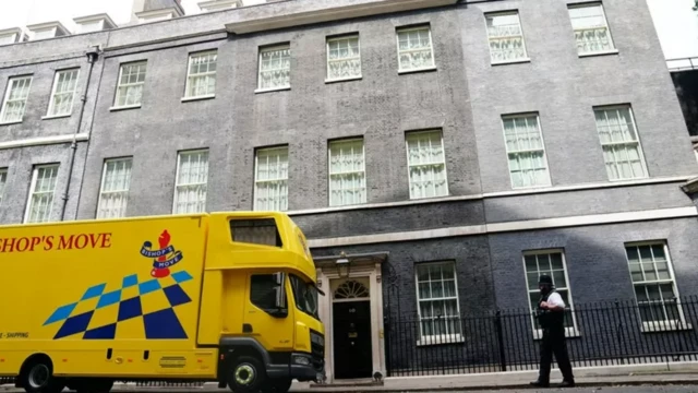 Даунинг-стрит