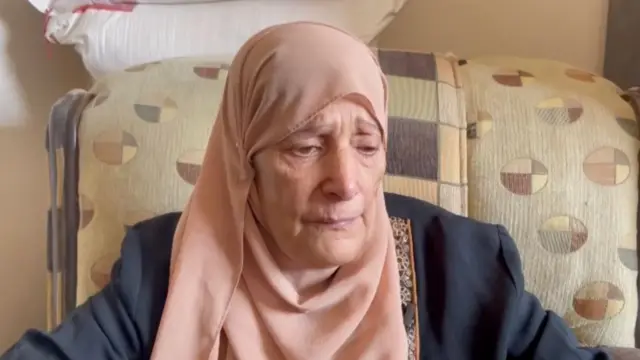 ናቢላ ብሃር ኣብ መወዳእታ ሰነ ሰራዊት እስራኤል ናብ ከተማ ቓዛ ድሕሪ ምግስጋሱ ስድራኣ 15 ግዜ ካብ ክመዛበሉ ከምዝተገደዱ ትዛረብ