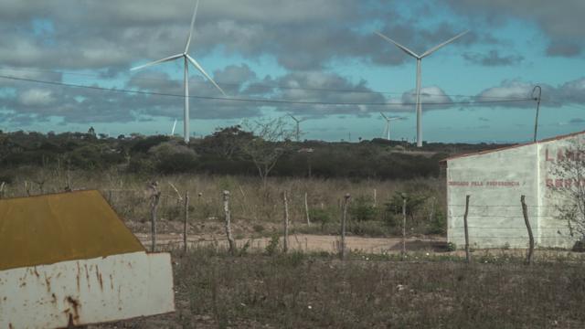 Energia eólica: o drama dos agricultores que vivem embaixo de torres na  cidade de Lula - BBC News Brasil