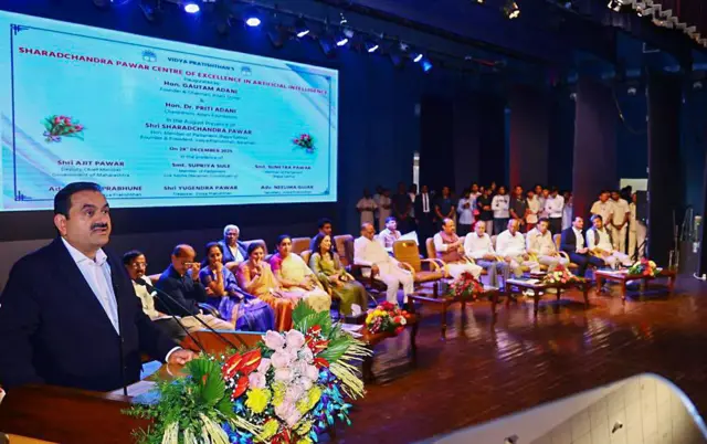 अदानी बारामतीत