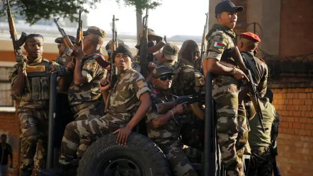 Militares da unidade de elite CAPSAT de Madagascar