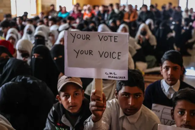 બૂથ લેવલ ઑફિસર લોકસભા ચૂૂંટણી 2024 ભારત બીબીસી ગુજરાતી