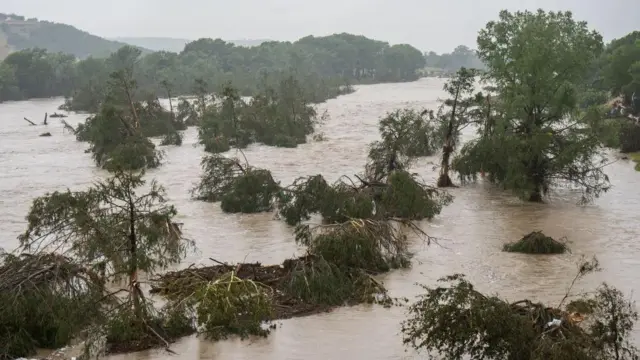 అమెరికా, టెక్సాస్, వరదలు, క్రిస్టియన్ సమ్మర్ క్యాంప్