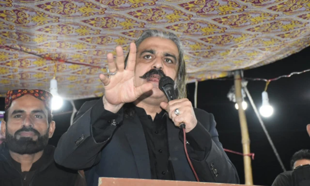 علی امین گنڈا پور