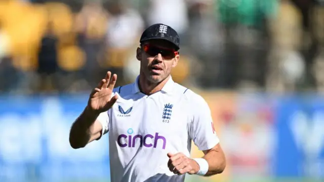 जेम्स एंडरसन